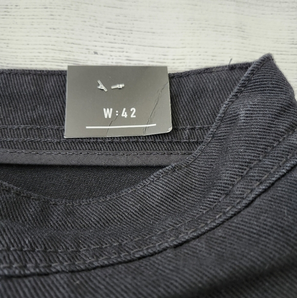 Plus Size Black Distressed Denim Shorts - Picture 9 of 16